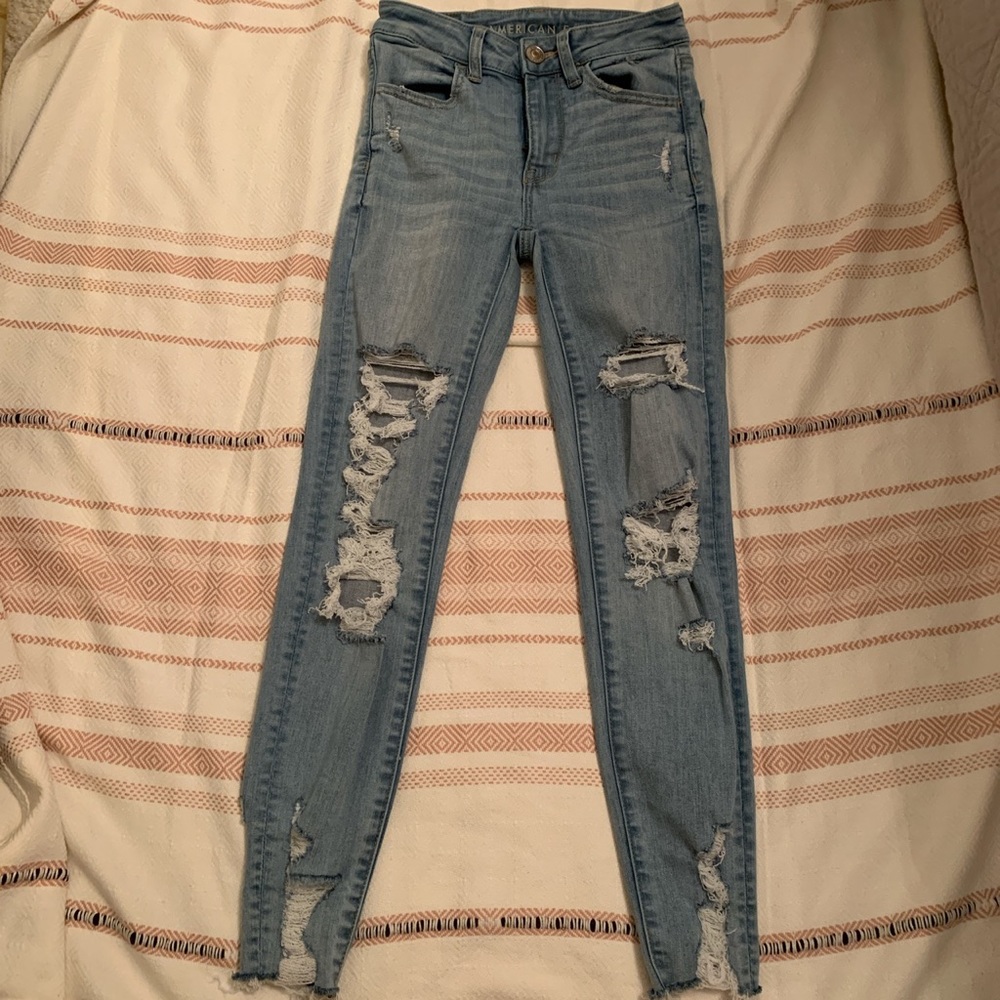 american eagle ripped jeans - Picture 1 of 3